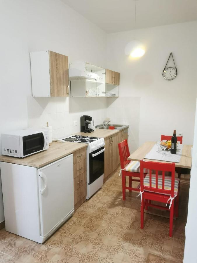 Apartments K&D Pula Zewnętrze zdjęcie